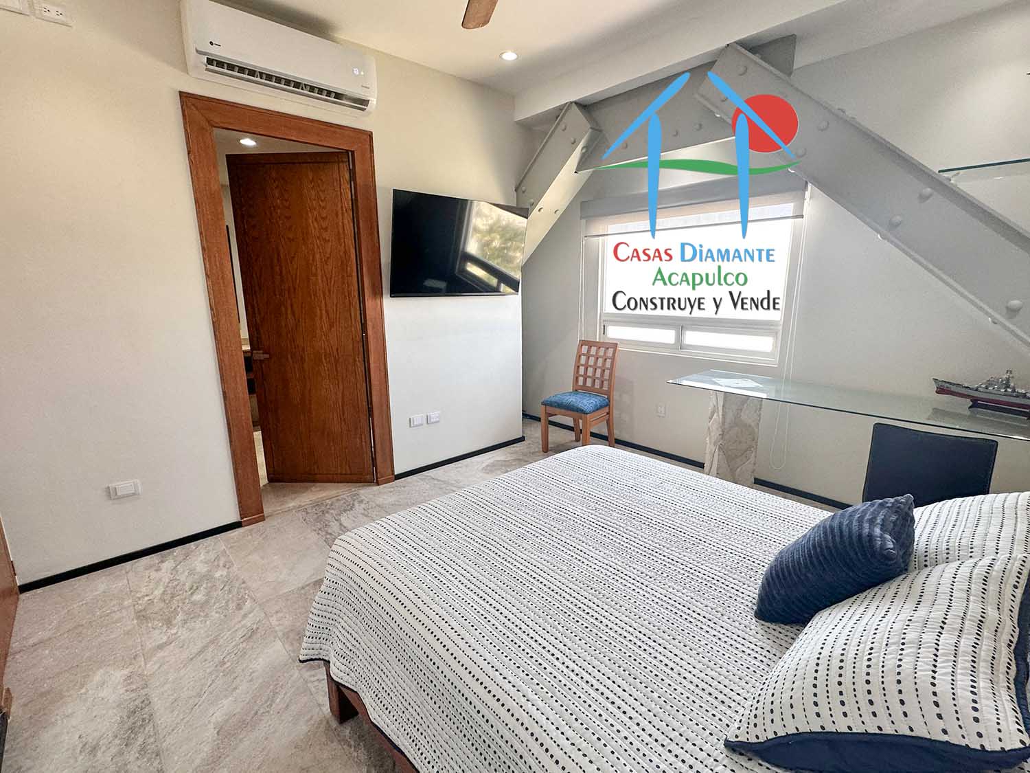 Ocean Front 801 - Recámara uno 2